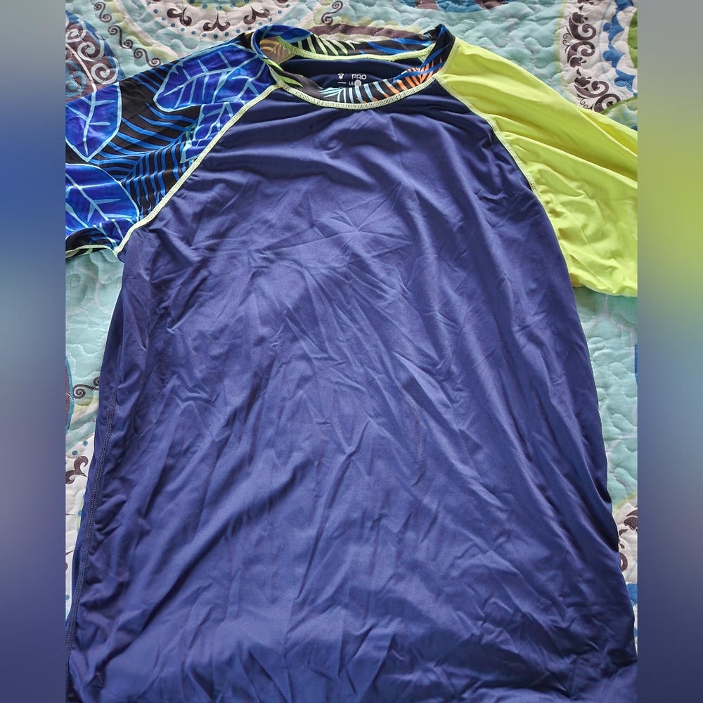 2 Men's Liberty Pro Swim Shirt - Picture 7 of 11